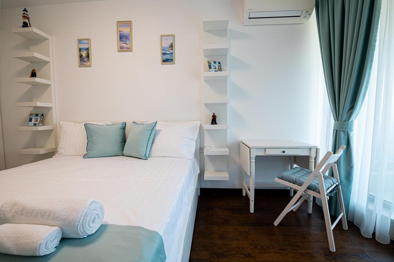 Stylish 1-Bd Apartment In St Constantine And Helena By Flat Mаnager سينتس قسطنطين وهيلينا المظهر الخارجي الصورة